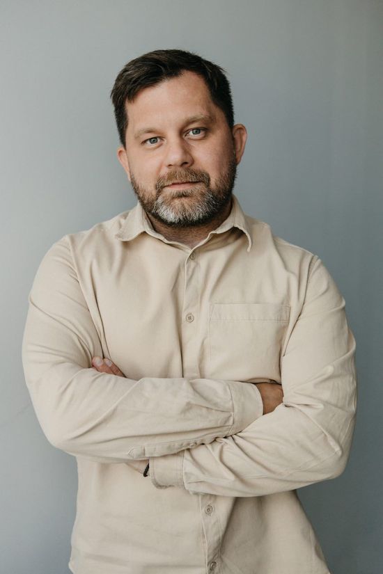 Kirill Lozovoi's avatar